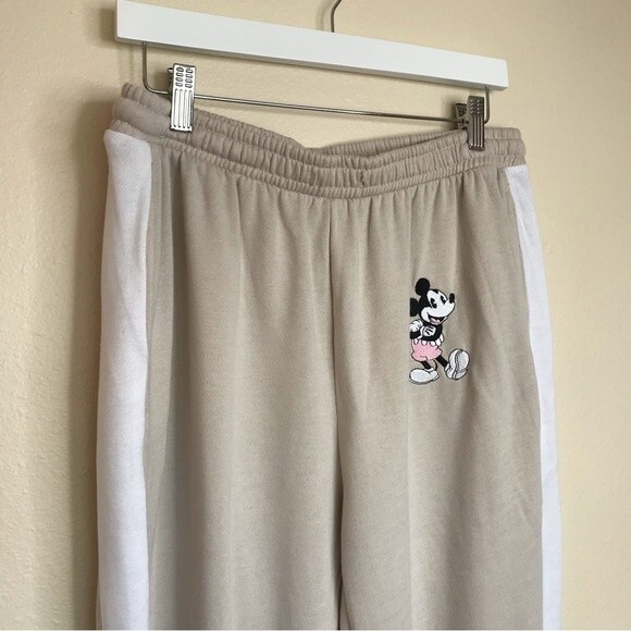Disney Mickey Mouse Sweatpants Beige White Tuxedo Stripe Embroidered Pockets XL - Picture 2 of 12